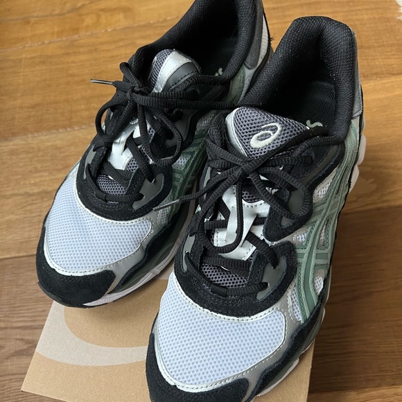 ASICS mens - Picture 2 of 3